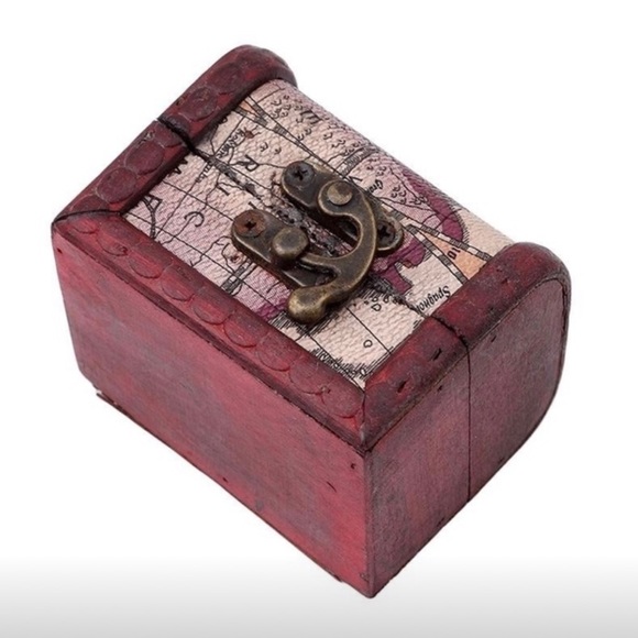 Kay Jewelers Jewelry - LAST ONE AVAILABLE! 🔥Vintage Jewelry Box